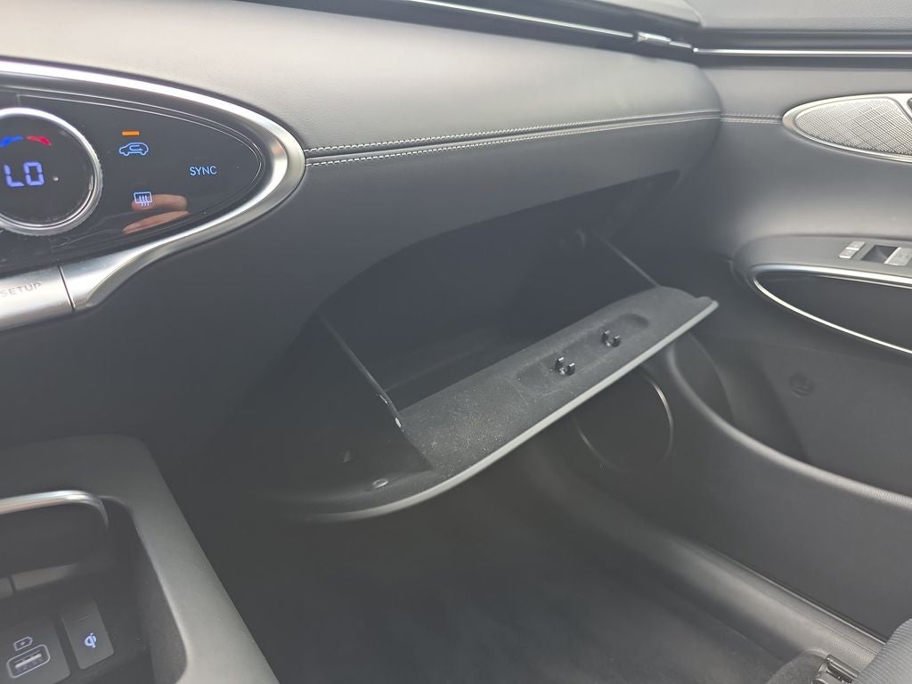 2025 Genesis GV70 2.5T