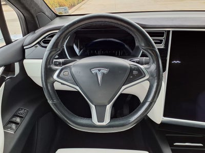 2017 Tesla Model X 90D
