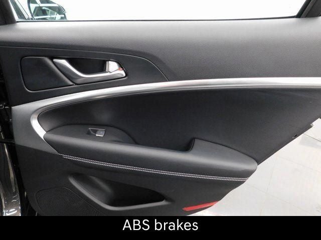 2026 Genesis G70 2.5T