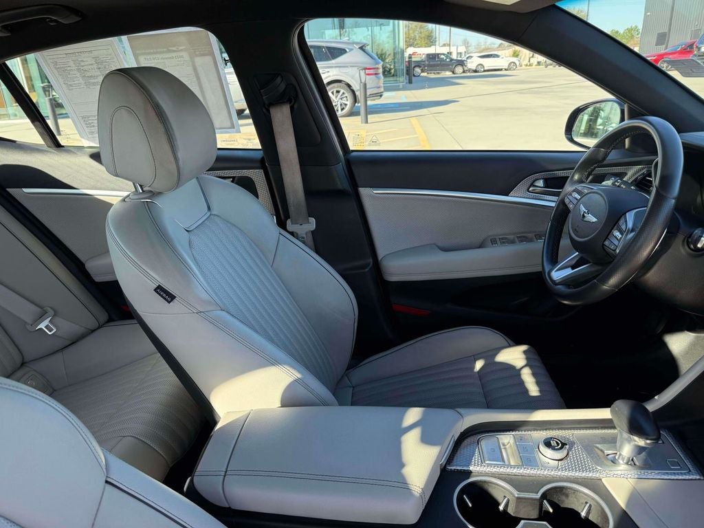 2023 Genesis G70 2.0T Sport Prestige