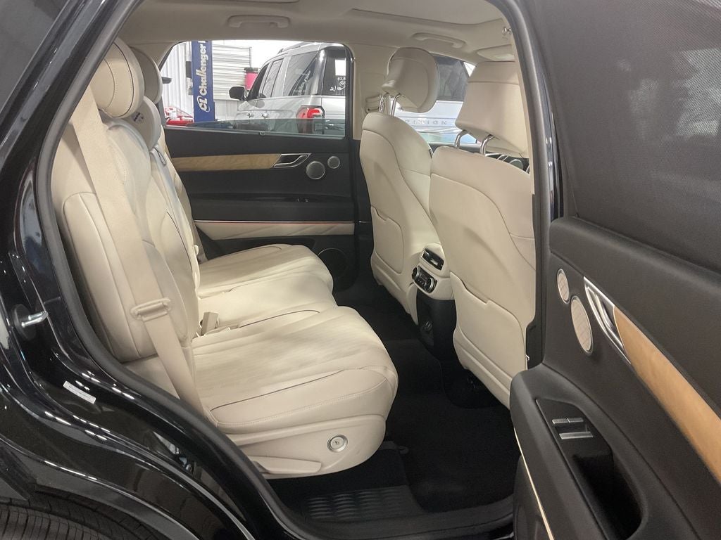 2023 Genesis GV80 2.5T