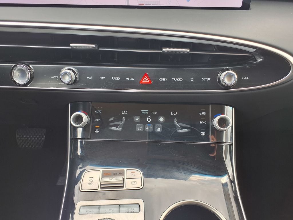 2026 Genesis GV70 2.5T