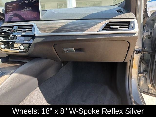 2023 BMW 5 Series 530i