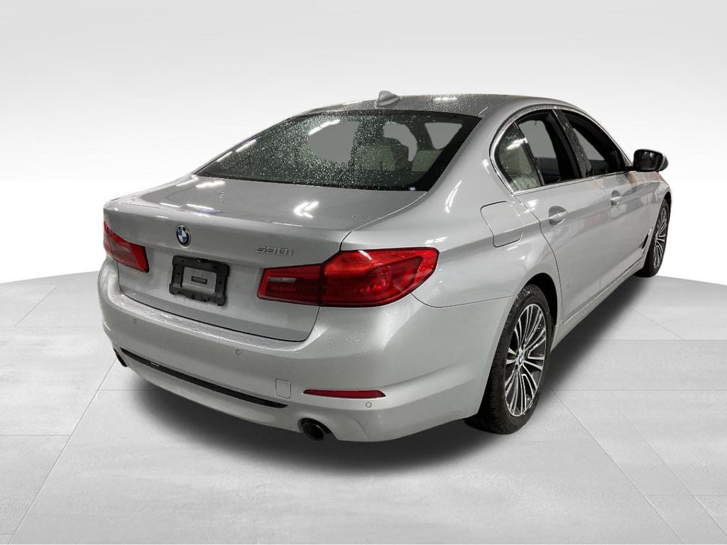2019 BMW 5 Series 530i