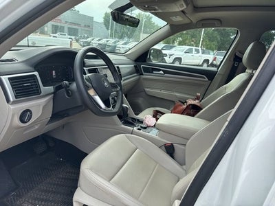 2022 Volkswagen Atlas 3.6L V6 SE w/Technology