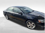2015 Volkswagen Passat 1.8T Limited Edition