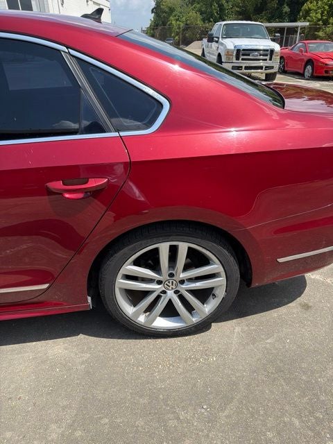 2017 Volkswagen Passat 1.8T R-Line
