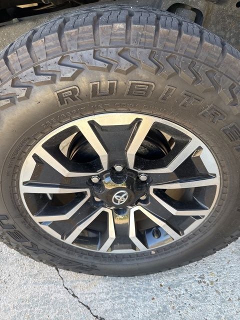 2022 Toyota Tacoma TRD Sport V6