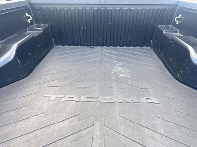 2022 Toyota Tacoma SR V6