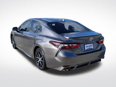 2024 Toyota Camry Hybrid SE