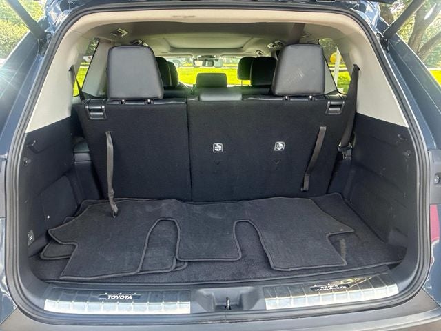 2025 Toyota Grand Highlander Hybrid Limited