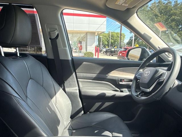 2025 Toyota Grand Highlander Hybrid Limited