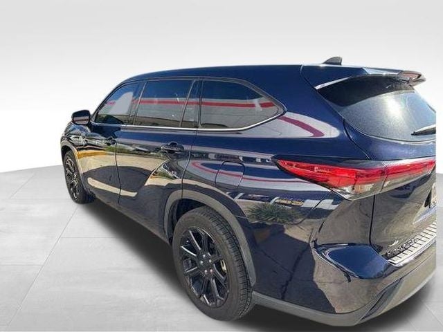 2022 Toyota Highlander L