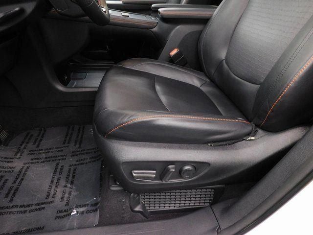 2023 Toyota Sienna XSE 7 Passenger