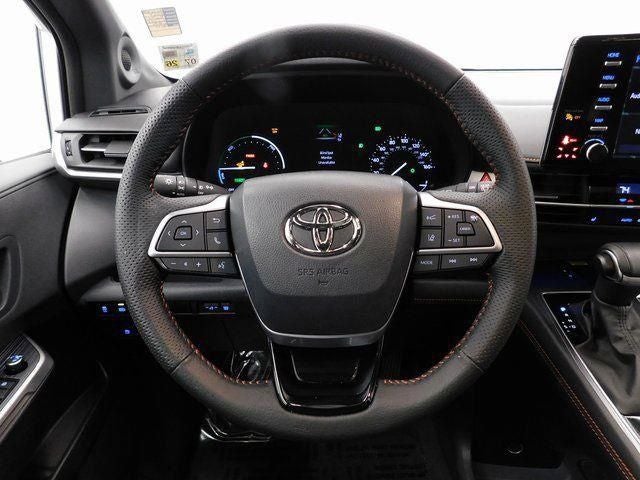 2023 Toyota Sienna XSE 7 Passenger