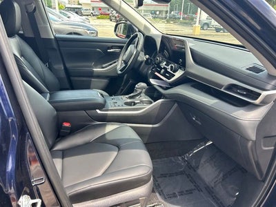 2026 Toyota Highlander Hybrid XLE