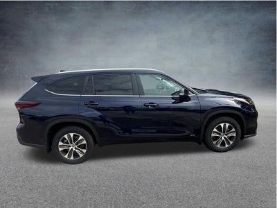 2026 Toyota Highlander Hybrid XLE
