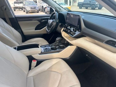 2023 Toyota Highlander Limited