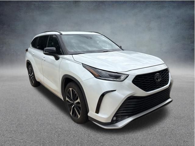 2022 Toyota Highlander XSE