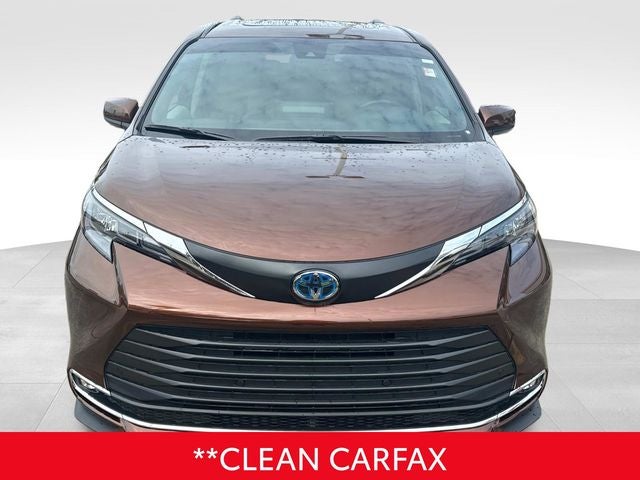 2024 Toyota Sienna XLE