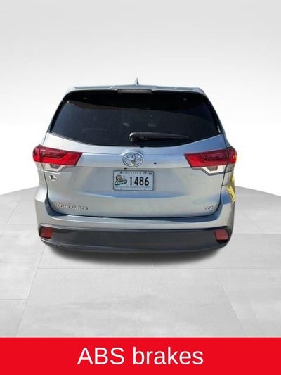 2019 Toyota Highlander LE