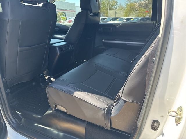 2017 Toyota Tundra SR5