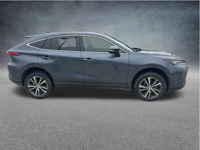 2022 Toyota Venza LE
