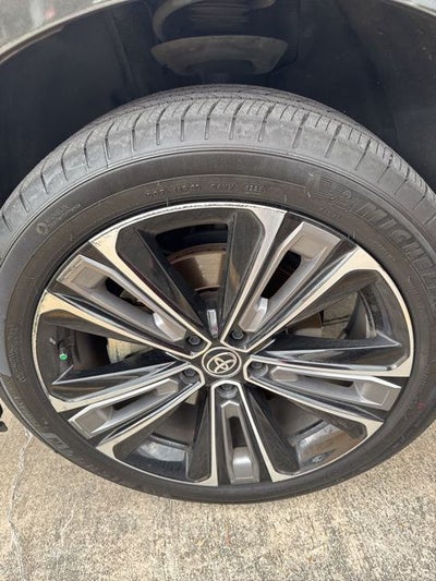 2023 Toyota bZ4X Limited