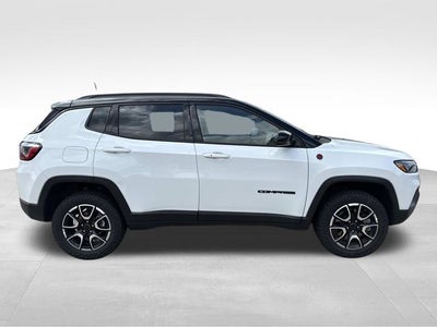 2025 Jeep Compass Trailhawk